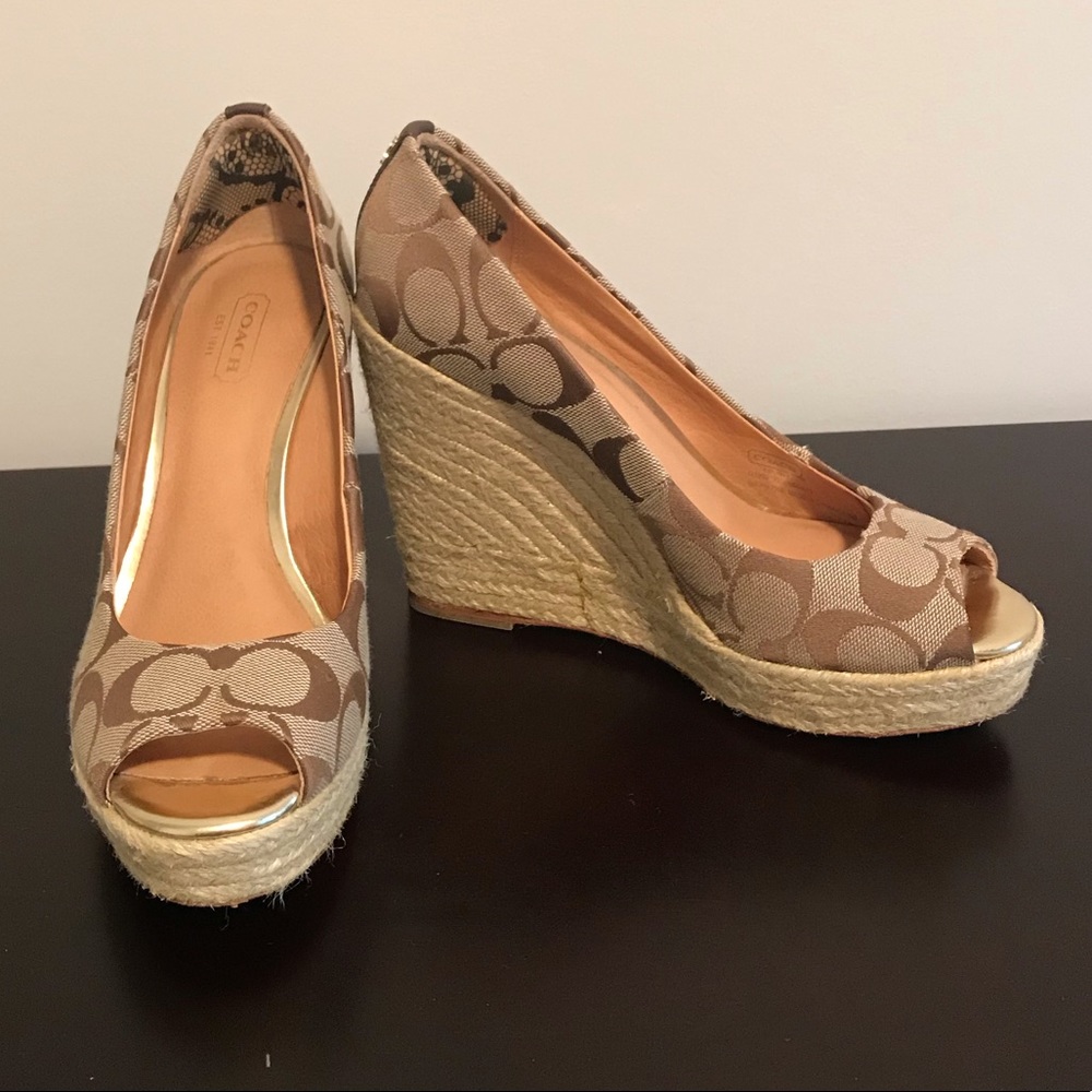 Coach wedges size 7.5